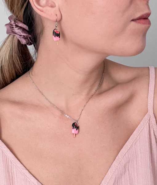 PINNGLASS HALSBAND, ROSA