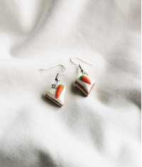 MOROTSTÅRTA ÖRHÄNGEN