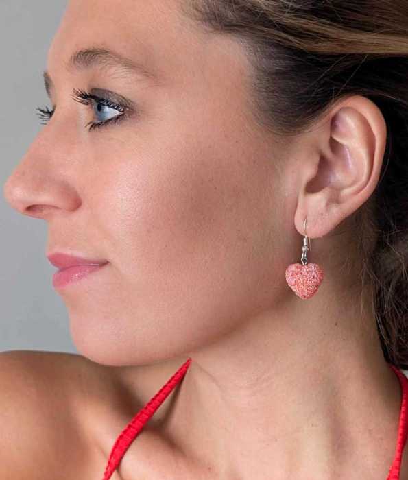 GELE HJÄRTAN ÖRHÄNGEN