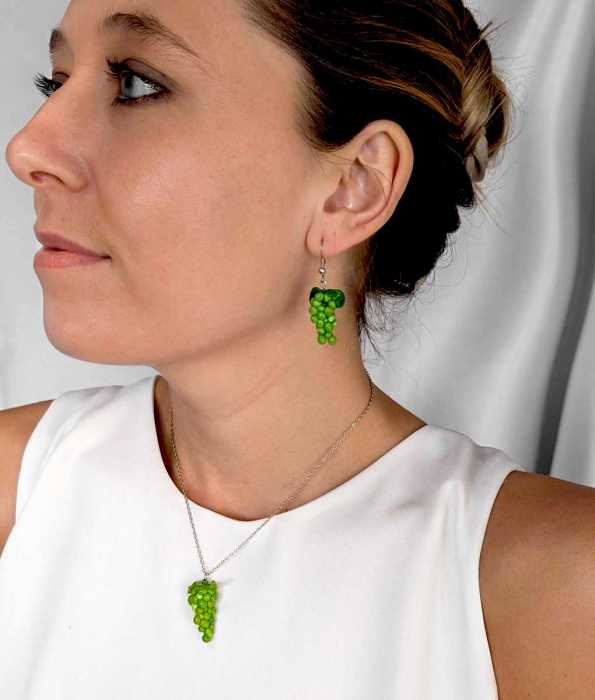 VINDRUVOR ÖRHÄNGEN