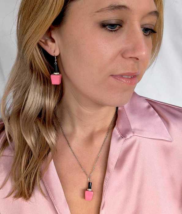 NAGELLACK ÖRHÄNGEN