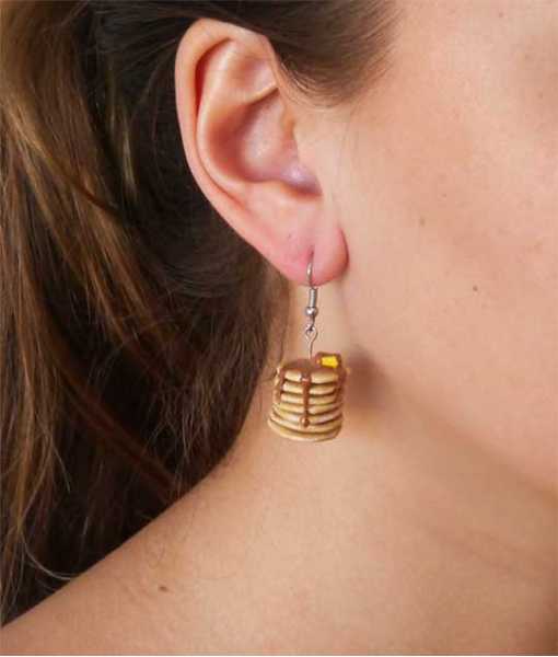 PANNKAKOR ÖRHÄNGEN