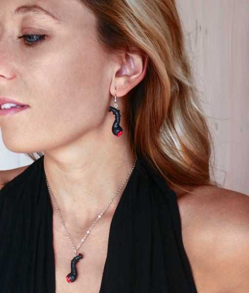 LAKRITS PIPA ÖRHÄNGEN