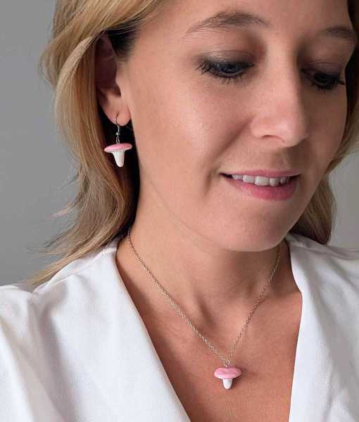 SKUMSVAMPAR ÖRHÄNGEN