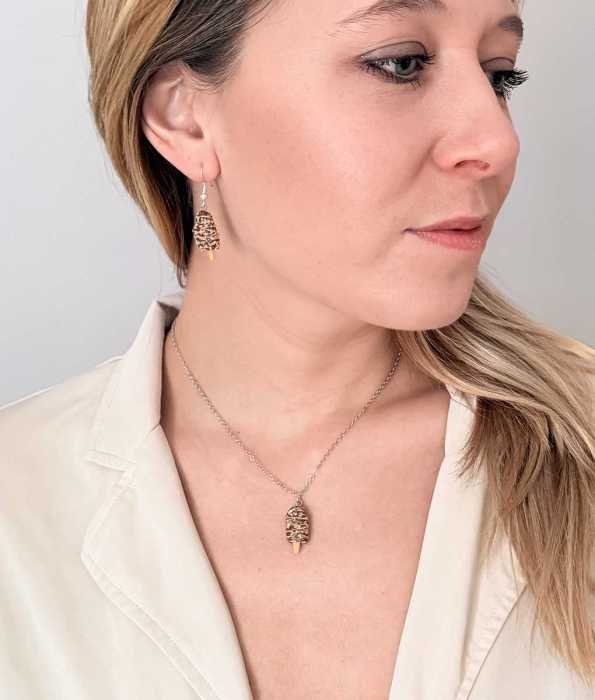 CHOKLADGLASS HALSBAND