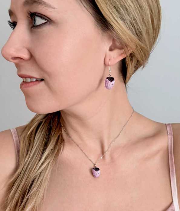 CHOKLADÄGG HALSBAND