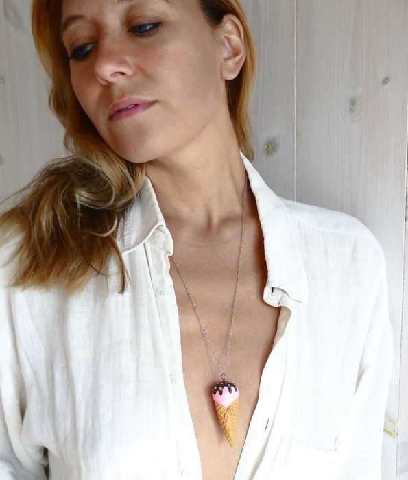 GLASS STRUT HALSBAND