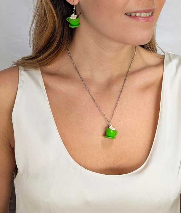 VARM CHOKLAD HALSBAND