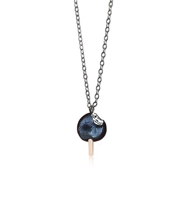 LAKRITSPUCK HALSBAND