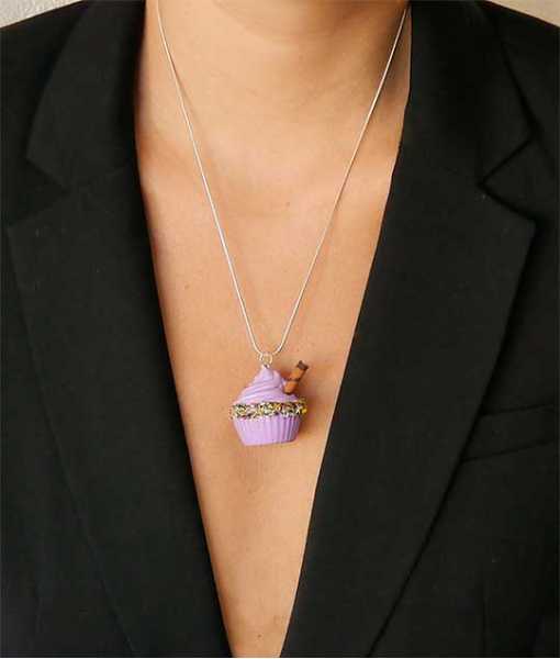 MUFFINS HÄNGEN, STRÖSSEL RAND