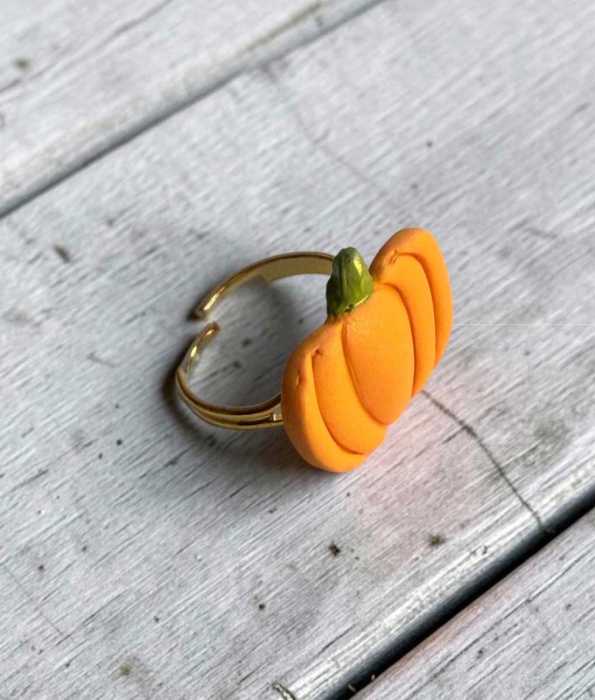 PUMPA RING, BRED