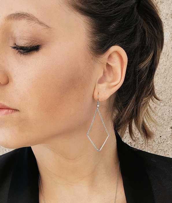 ANGLE CHAIN ÖRHÄNGEN