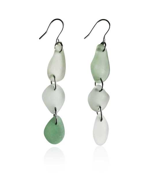 BEACH GLASS TRIPPEL ÖRHÄNGEN
