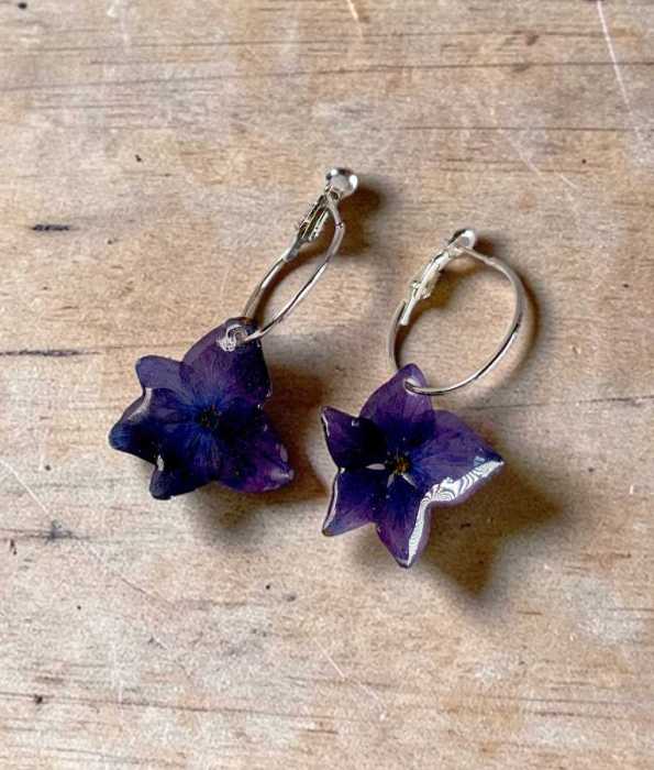 HORTENSIA ÖRHÄNGEN, RING-STOR-LILA