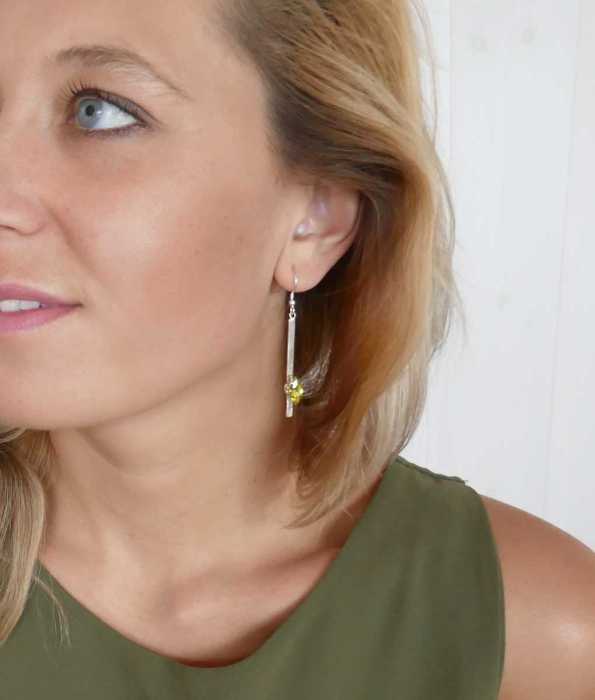 POISE NAVETTE ÖRHÄNGEN