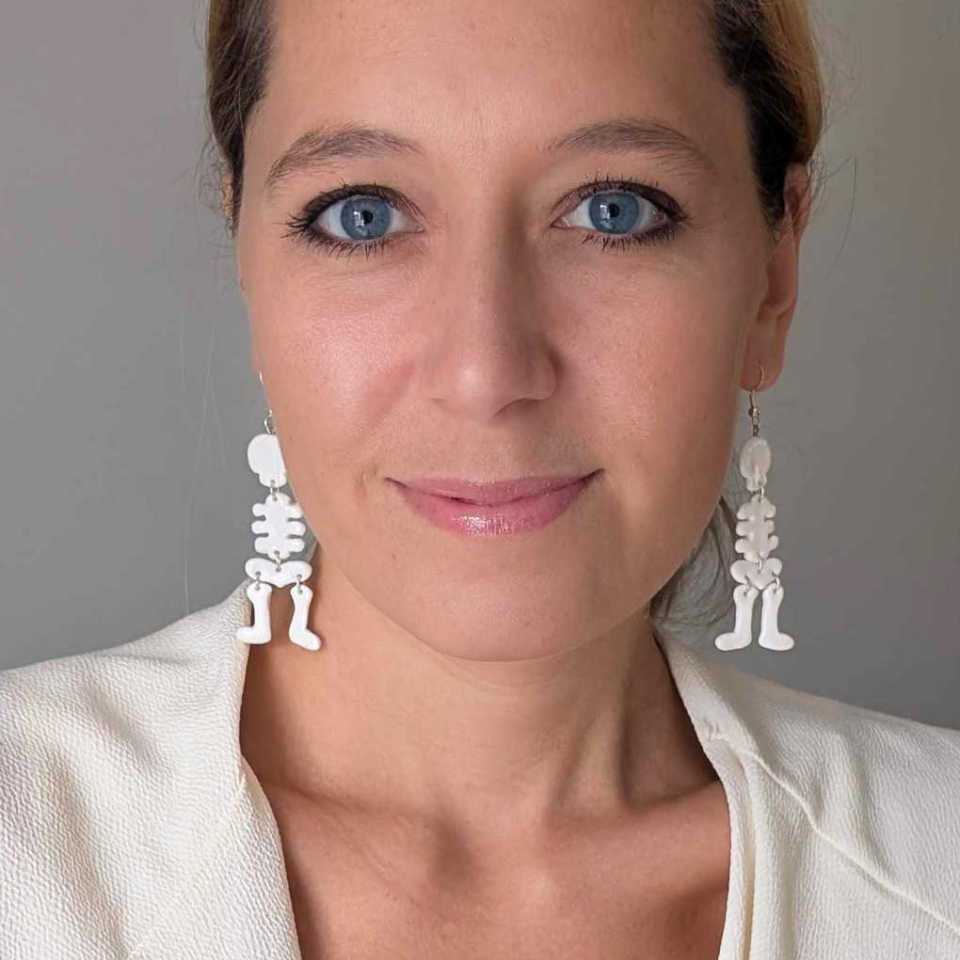 Skellet örhängen från Jewelry by Moette