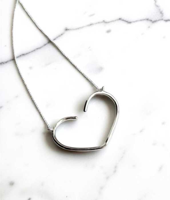 OPEN HEART HALSBAND, SILVER-STOR