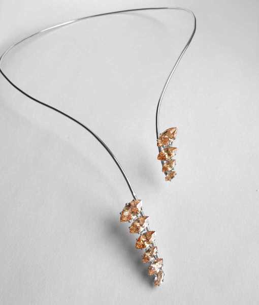 SPINE NAVETT HALSBAND