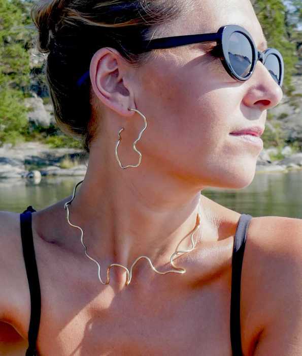 WAVES GOLD NECKLACE