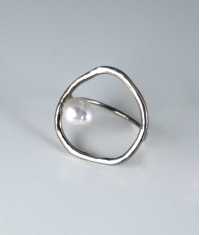 SEA PEARLS CLOUD RING